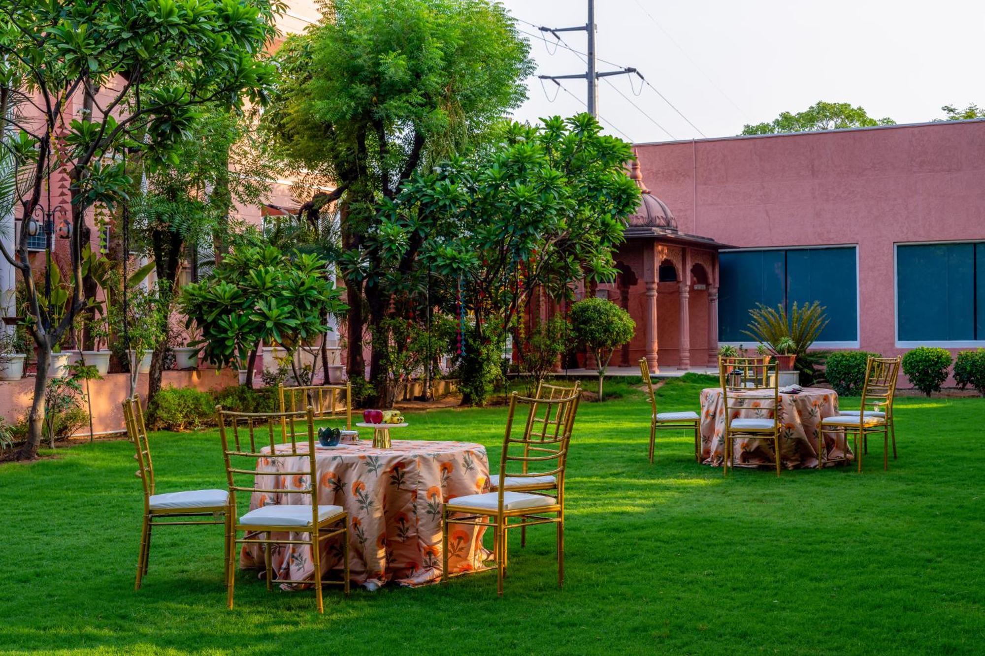Villa Nine Palms à Jaipur Extérieur photo